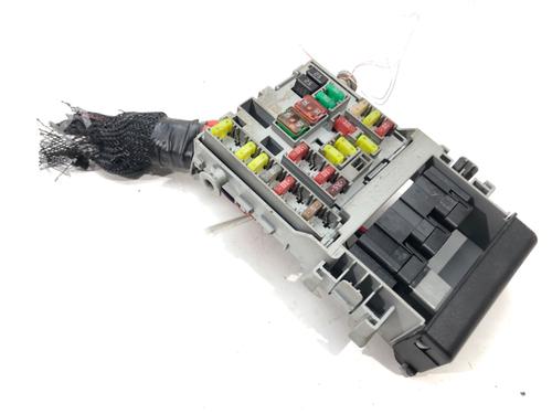 Used Fuse box Fuse box 39271292 39271292