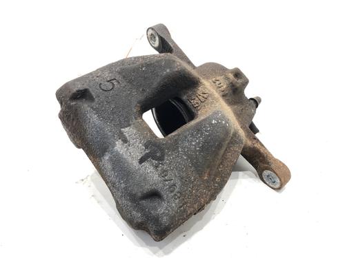 left-front-brake-caliper-toyota-corolla-saloon-_e21_-2019-39275850 main image