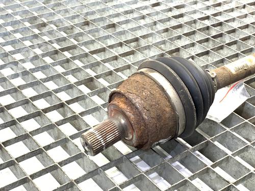 Left front driveshaft VOLVO V40 Hatchback (525) D2 | BP39378428M38 - Image 3