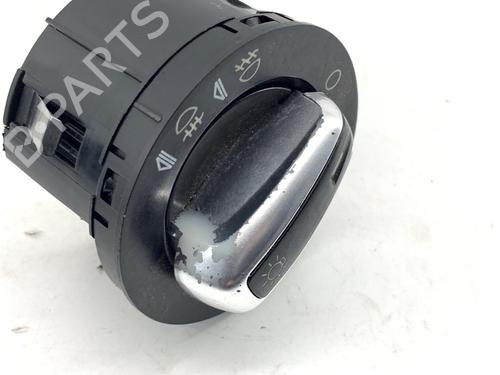 Headlight switch AUDI A6 C6 (4F2) 3.0 TDI quattro | BP39329085I24 - Image 2