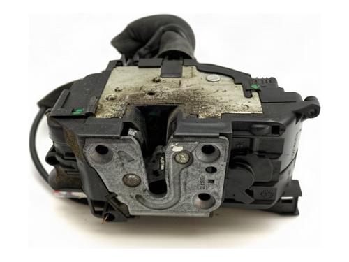 front-left-lock-renault-megane-iii-hatchback-bz01_-b3_-2008-39368269 main image