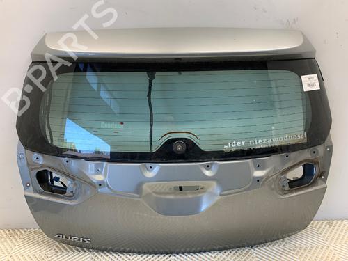tailgate-toyota-auris-_e18_-2012-2013-2014-2015-2016-2017-2018-2019-39339526 main image