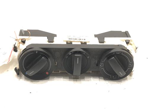 Used Climate control Climate control 39278279 39278279