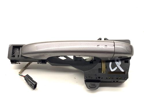 Used Front left exterior door handle Front left exterior door handle 39334479 39334479