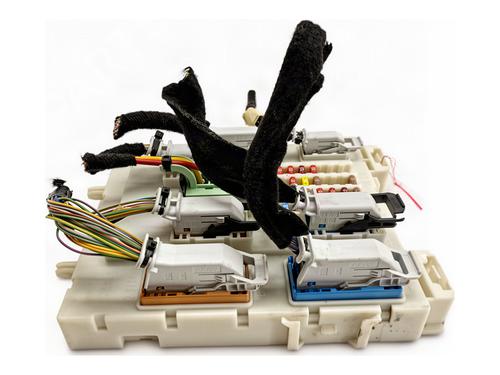 Used Fuse box Fuse box 39482426 39482426