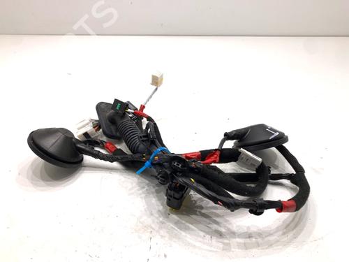 Used Wiring harness Wiring harness 39339282 39339282