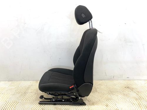 Right front seat BMW 5 (G30, F90) 530 e Plug-in-Hybrid | BP39297512C16 - Image 4