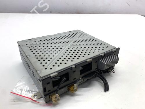 radio-audi-a8-d3-4e2-4e8-2002-2003-2004-2005-2006-2007-2008-2009-2010-39349663 main image