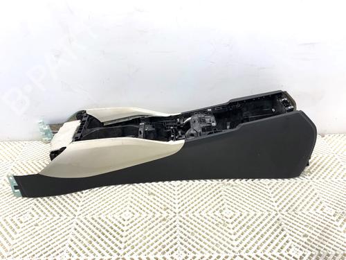Used Middle console Middle console 39343132 39343132