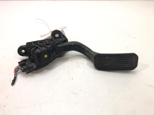 Used Pedal Pedal 39271697 39271697