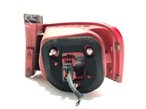 Left taillight VW PASSAT B6 (3C2) 1.9 TDI | BP39346880C34 - Image 3