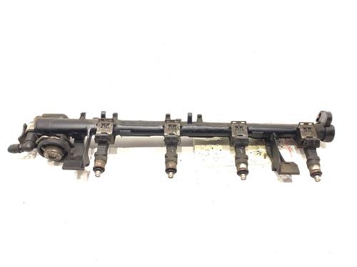 Used Injection rail Injection rail 39313948 39313948