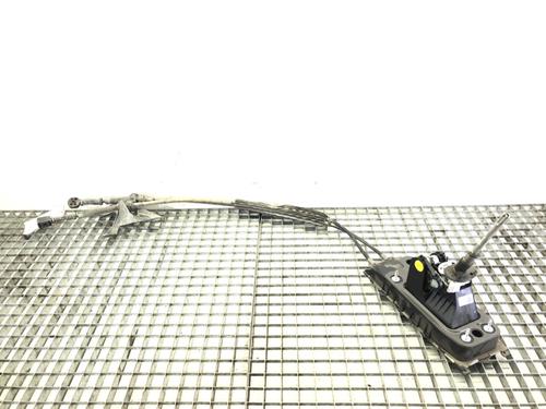 gear-lever-vw-golf-vii-variant-ba5-bv5-2013-2014-2015-2016-2017-2018-2019-2020-2021-2022-39281379 main image