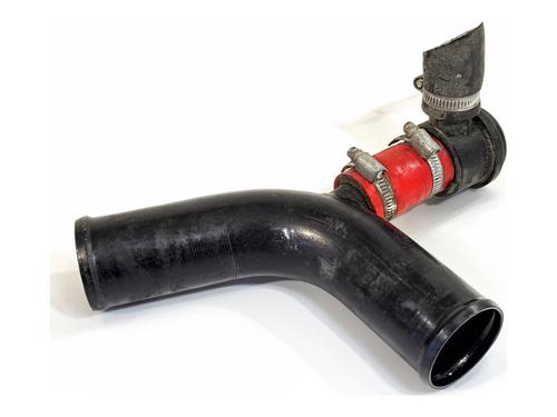 pipe-maserati-3200-gt-coupe-1998-1999-2000-2001-2002-39359146 main image