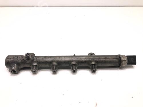 Used Injection rail Injection rail 39314755 39314755