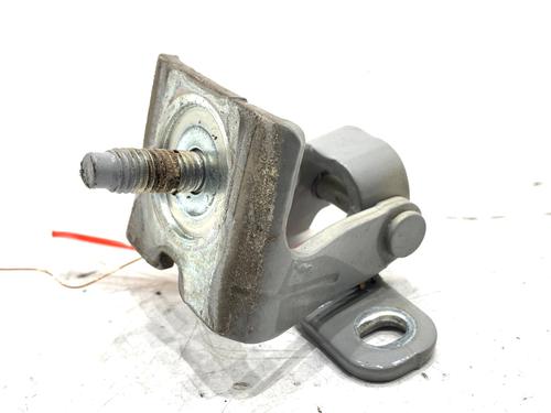 hingedoor-check-strap-skoda-karoq-nu7-nd7-2017-39294188 main image