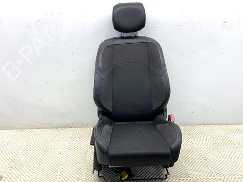 Used Right front seat Right front seat 39302317 39302317