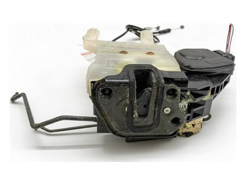 front-left-lock-hyundai-tucson-jm-2004-2005-2006-2007-2008-2009-2010-2011-2012-2013-2014-2015-2016-2017-2018-2019-39366731 main image