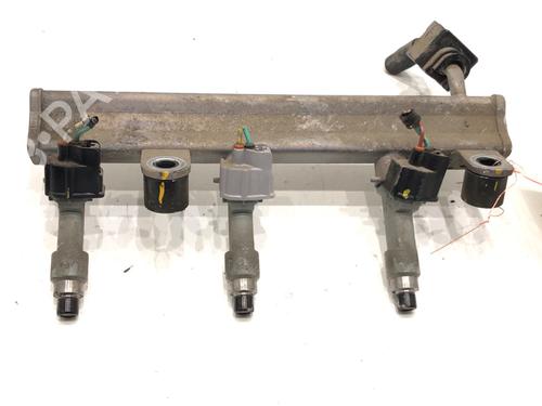 Used Injection rail Injection rail 39288332 39288332