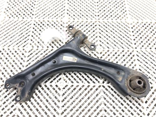 left-front-suspension-arm-hyundai-tucson-nx4e-nx4a-2020-39289567 main image