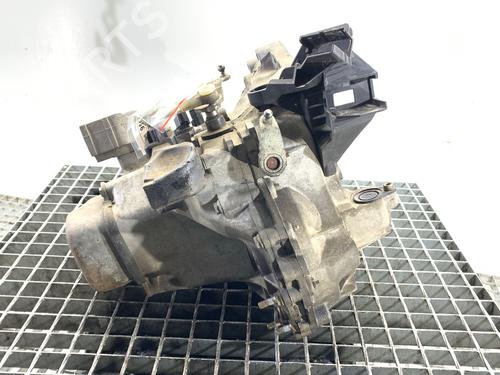 Gearbox CITROËN C4 CACTUS 1.2 VTi 82 | BP39377288M3 - Image 4