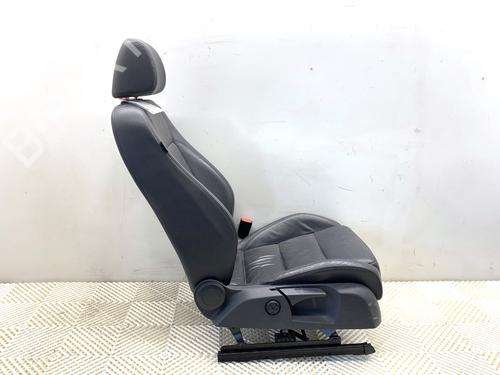 Right front seat VW GOLF V (1K1) 1.4 TSI | BP39329058C16 - Image 7