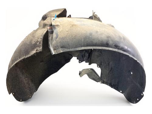 wheel-arch-audi-a8-d3-4e2-4e8-2002-2003-2004-2005-2006-2007-2008-2009-2010-39362556 main image
