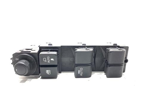 switch-mazda-2-hatchback-dl-dj-2014-39300490 main image