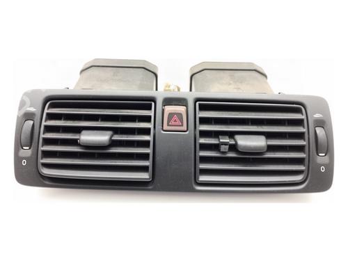Used Air vent Air vent VOLVO V50 (545) 2.0 D (136 hp) 40489359 40489359