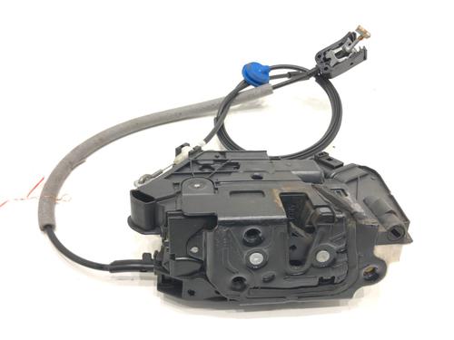 front-right-lock-vw-scirocco-iii-137-138-2008-2009-2010-2011-2012-2013-2014-2015-2016-2017-2018-39284022 main image
