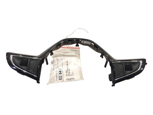 Used Steering wheel controls Steering wheel controls SKODA OCTAVIA III Combi (5E5, 5E6) 2.0 TDI (150 hp) 39356918 39356918