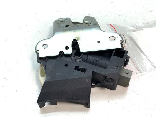 tailgate-lock-vw-passat-b6-3c2-2005-2006-2007-2008-2009-2010-2011-39346871 main image
