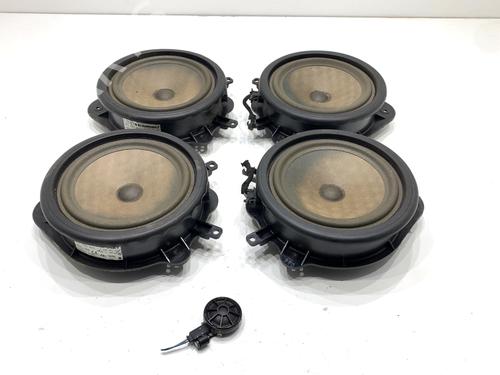 Used Speaker Speaker 39330718 39330718