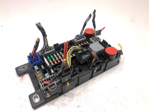 Fuse box JAGUAR E-PACE (X540) 2.0 D180 AWD | BP39324660E1 - Image 2