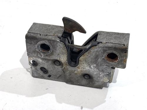 hood-lock-seat-toledo-iv-kg3-2012-2013-2014-2015-2016-2017-2018-2019-39310214 main image