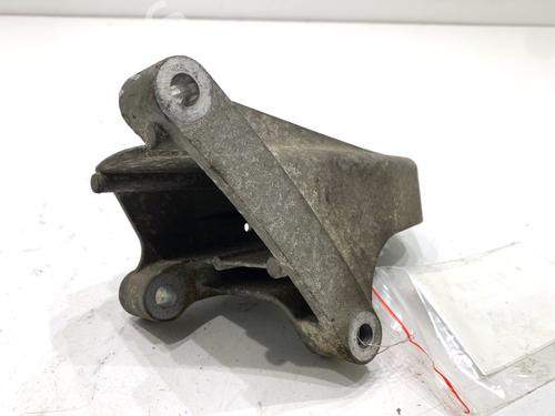 Used Gearbox mount Gearbox mount 39314110 39314110