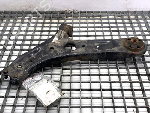 left-front-suspension-arm-kia-ceed-sportswagon-jd-2012-2013-2014-2015-2016-2017-2018-39328835 main image