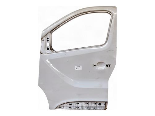 left-front-door-renault-trafic-iii-van-fg_-2014-39367421 main image