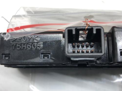 Warning switch SUZUKI SX4 S-Cross (JY) 1.4 Hybrid (Mild Hybrid) (AKK 414) | BP39272569I22 - Image 4