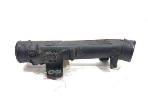 pipe-volvo-s60-ii-134-2010-2011-2012-2013-2014-2015-2016-2017-2018-2019-39271829 main image
