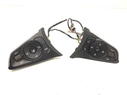 Used Steering wheel controls Steering wheel controls 39296529 39296529