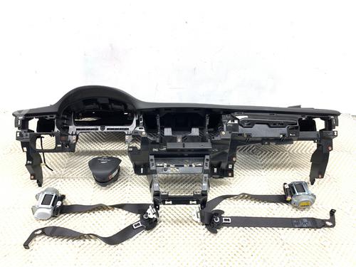 Used Dashboard Dashboard 39302968 39302968