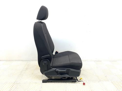 Right front seat VW PASSAT B8 Variant (3G5, CB5) 2.0 TDI | BP39353180C16 - Image 4
