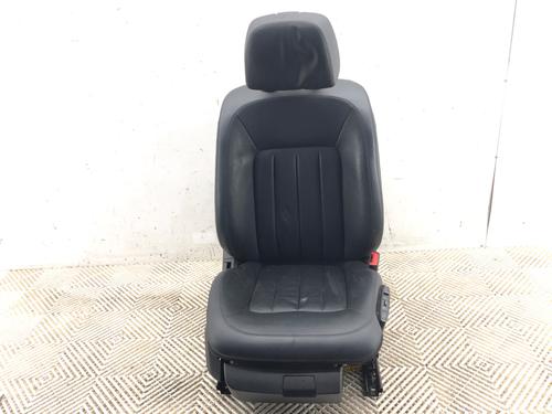 right-front-seat-mercedes-benz-cls-c218-2011-2012-2013-2014-2015-2016-2017-39295618 main image