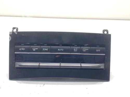 Used Climate control Climate control MERCEDES-BENZ E-CLASS (W212) E 200 NGT (212.035) (156 hp) 39338449 39338449