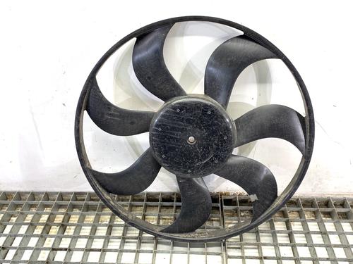 radiator-fan-renault-megane-iv-hatchback-b9amn_-2015-39339703 main image