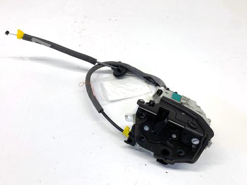 rear-right-lock-audi-a4-b9-8w2-8wc-2015-39334695 main image