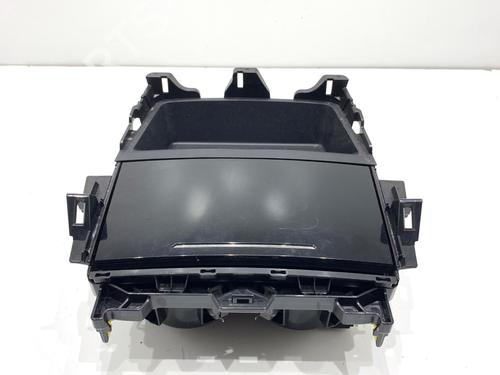 koppholdergjenstandsholder-mazda-3-hatchback-bp-2018-39342463 main image