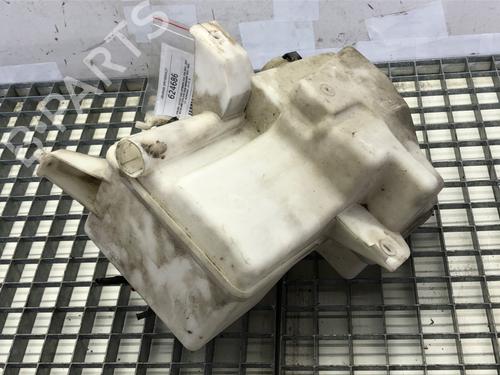 windscreen-washer-tank-volvo-v40-hatchback-525-2012-2013-2014-2015-2016-2017-2018-2019-39279678 main image