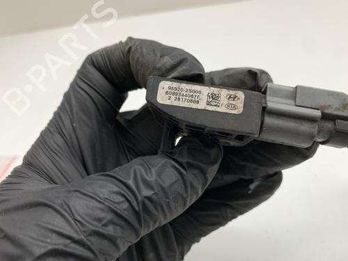 Electronic sensor HYUNDAI ix35 (LM, EL, ELH) 2.0 | BP39357697M84 - Image 4